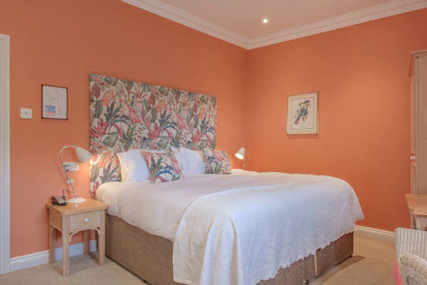 Alexandra Hotel - Room 47 20_06_25-3.jpg