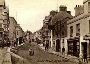 Historical Town Walking Tours