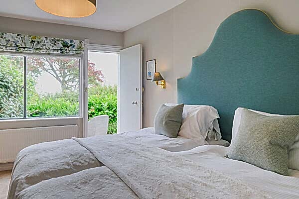HARRIS BEDROOM.jpg