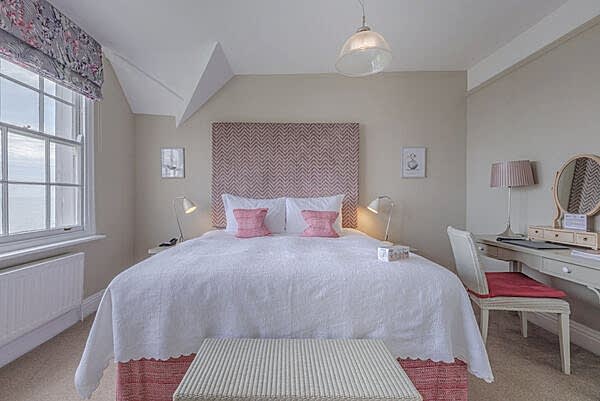 HINTON Alexandra Hotel - Room 24 19_03_25-4.jpg