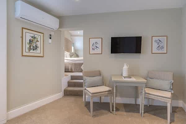 STACKPOOLE Room 10.jpg